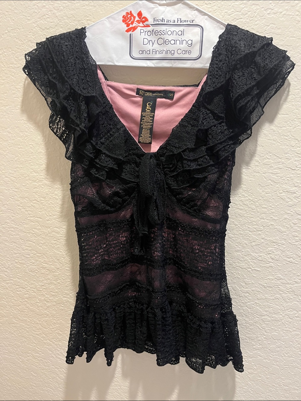 grass collection Black Lace Ruffle Camisole with Pink Underlay